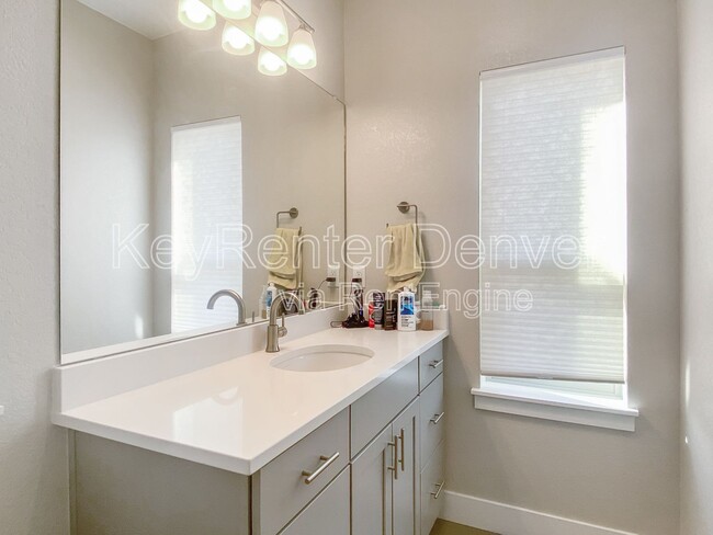 Building Photo - 5684 N Galena St