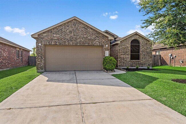 Building Photo - 22538 Valley Canyon