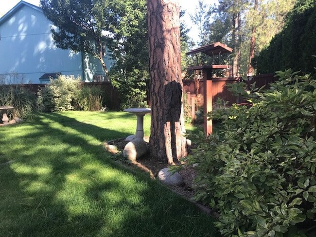 Building Photo - COMING SOON !! Two Story Home By Old Sundance Golf Course