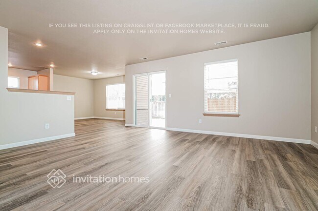 Building Photo - 14902 94th Ave Ct E