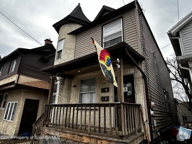 Building Photo - 26 S Church St