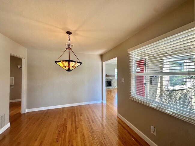 Building Photo - Meticulously Upgraded Point Loma Home Near...