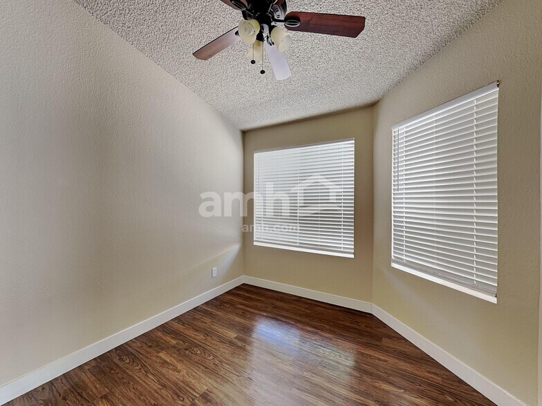 Building Photo - 6302 W Puget Ave