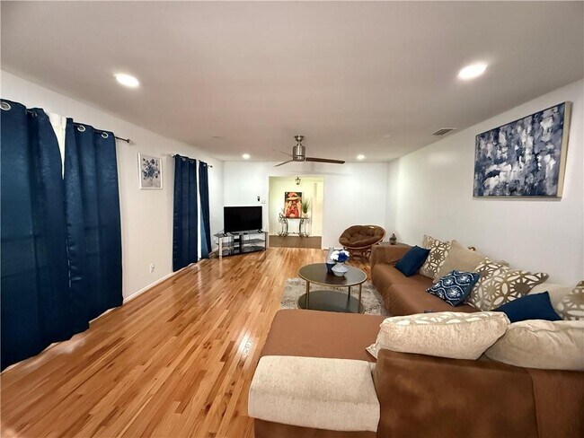 Building Photo - 4259 Taurus Dr