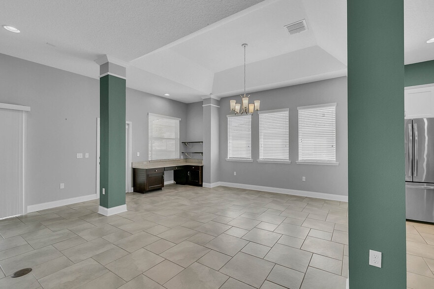 Building Photo - 16413 Good Hearth Blvd