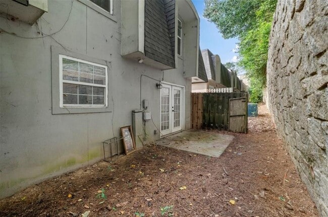 Building Photo - 4430 Tilly Mill Rd