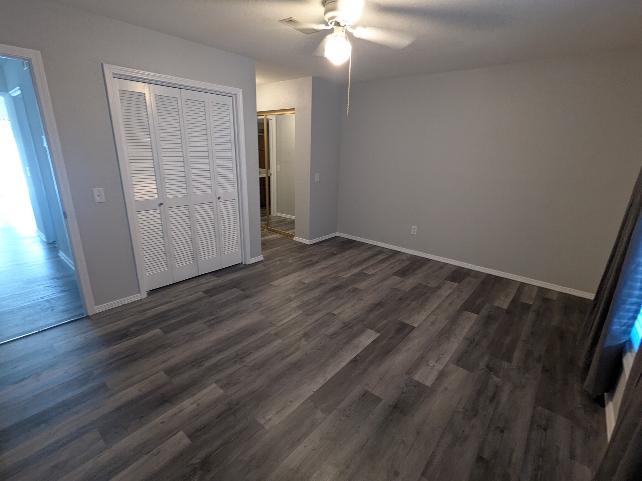 Master Bedroom - 24 Melinda Ln