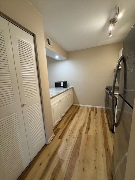 Building Photo - 5012 Downing St