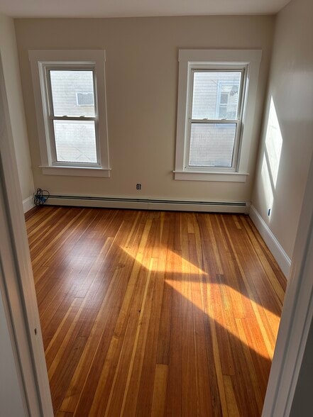 Building Photo - 178 Hillside Ave