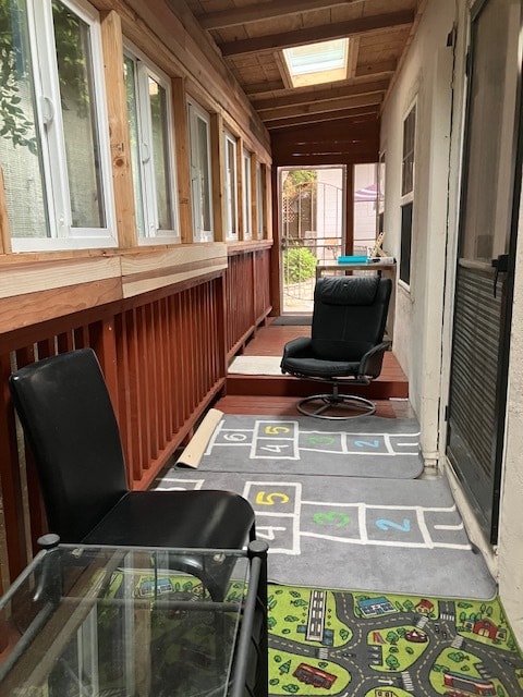 play deck - 10540 Draper Ave