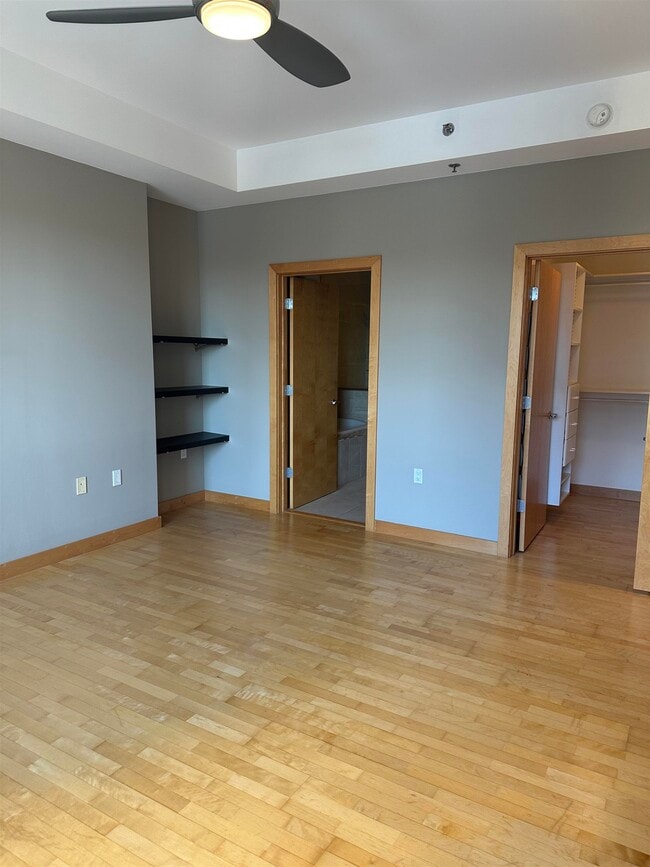 Building Photo - 125 N Hamilton St