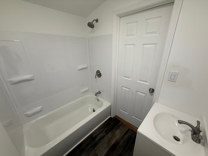 Building Photo - 25 13th St