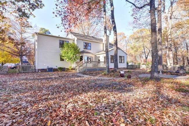 Building Photo - 411 Willards Way