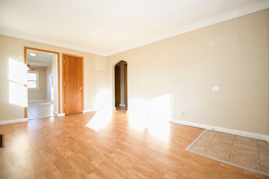 Building Photo - 2909 123rd St