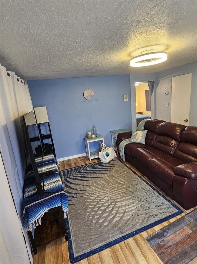 Building Photo - Regency Cove 55+ Gated Community - Charmin...