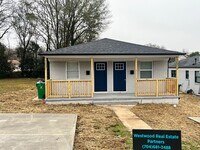 Building Photo - 2601 Dundeen St