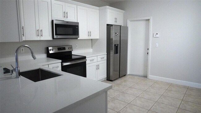 Building Photo - 3730 San Simeon Cir