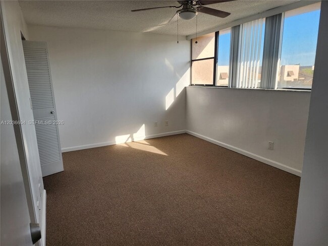 Building Photo - 12305 NW 11th Ct