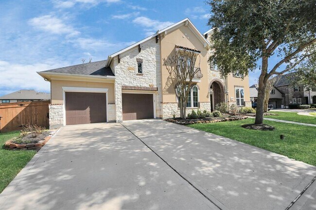 Building Photo - 55 Little Rise Dr
