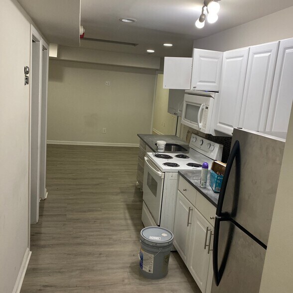 Building Photo - 1322 N 17th St