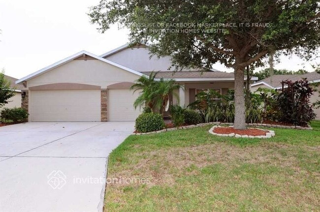 Building Photo - 12069 Warwick Cir