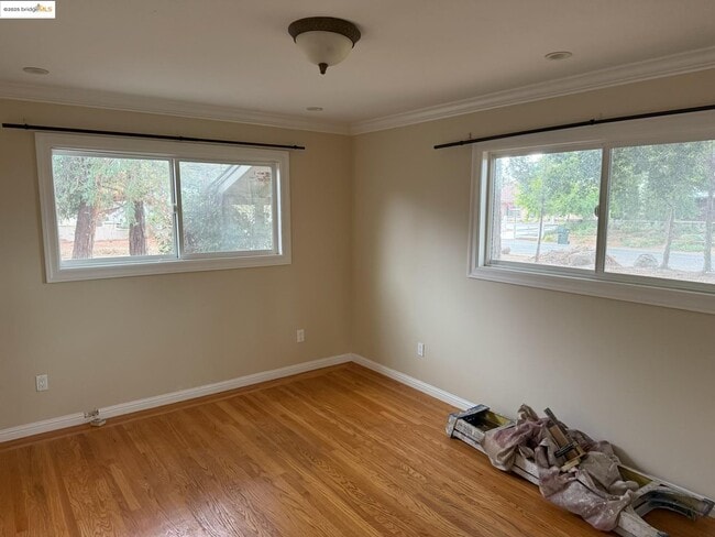 Building Photo - 1780 Buena Vista Ave