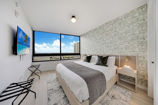 Building Photo - 40 NW 3rd St