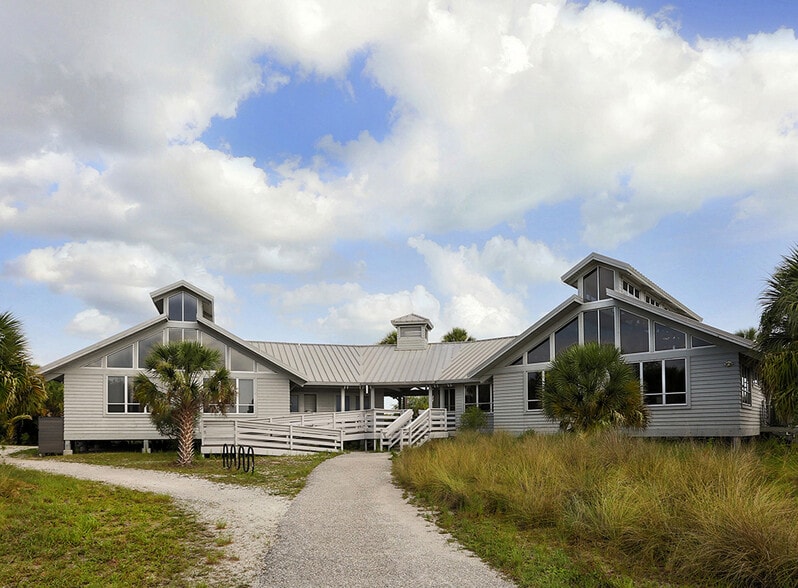 Building Photo - 500 Sunset Beach Dr