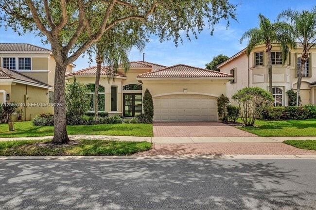 Building Photo - 6228 SW 194th Ave
