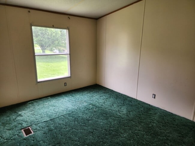 Building Photo - 3b/2b Ranch Home