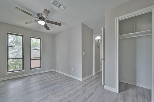 Building Photo - 17805 Villa Way Dr