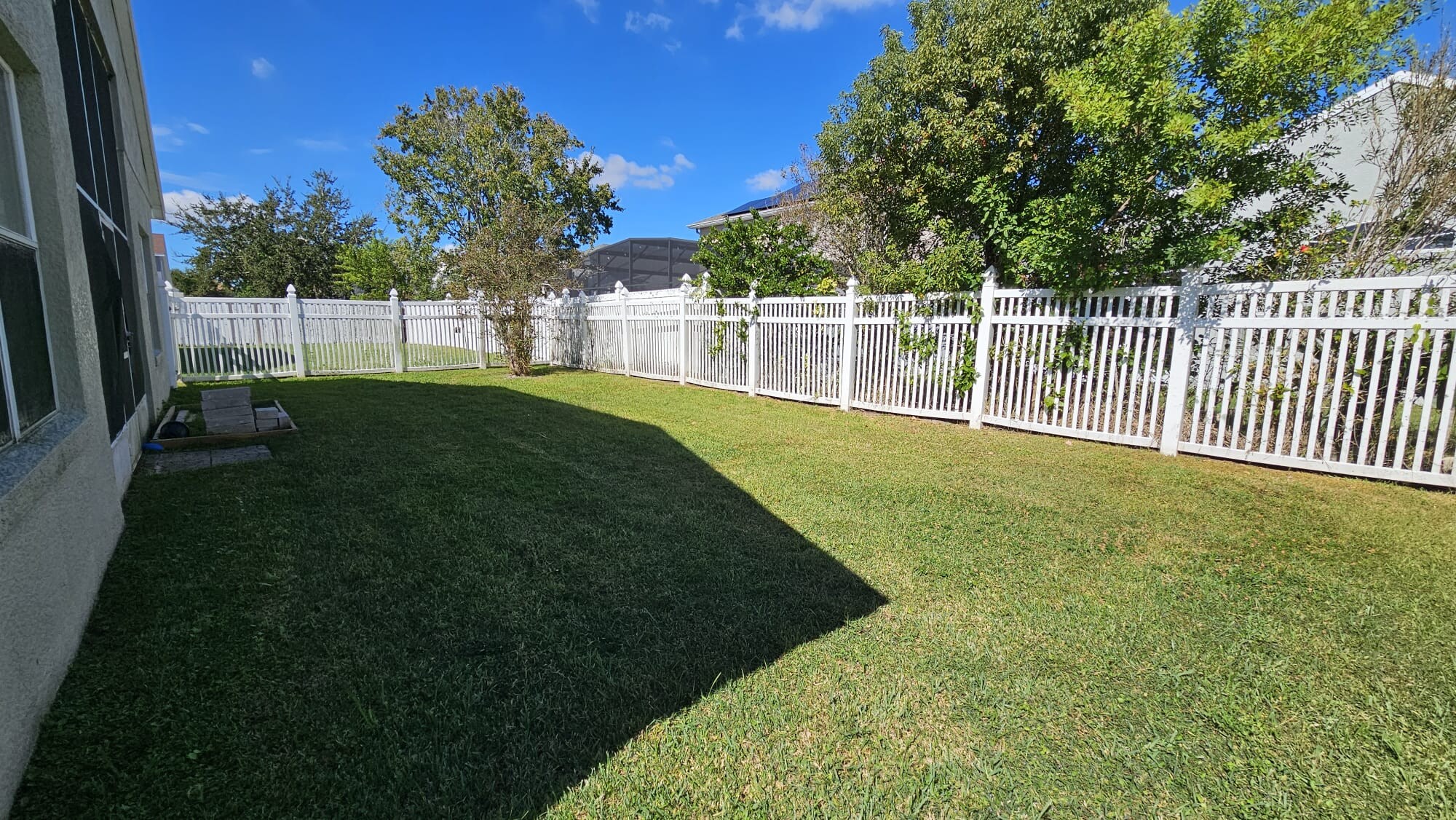 Building Photo - 2713 Barnsley Ln