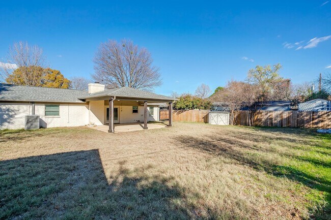 Building Photo - 1812 Winchester Way