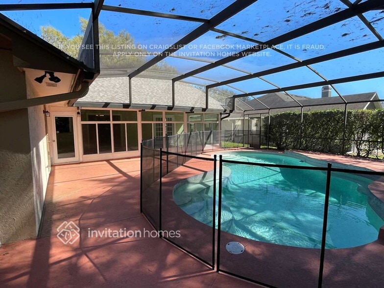 Building Photo - 842 Shriver Cir