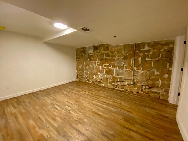 Building Photo - Brand New Luxury Apartments Steps from Beltline