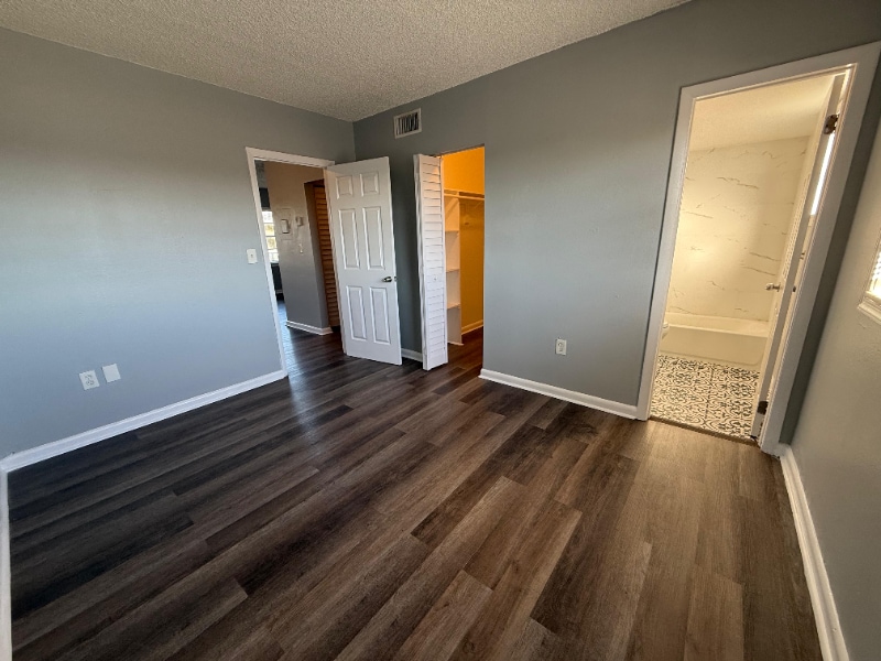 Building Photo - 2605 NW 135th St