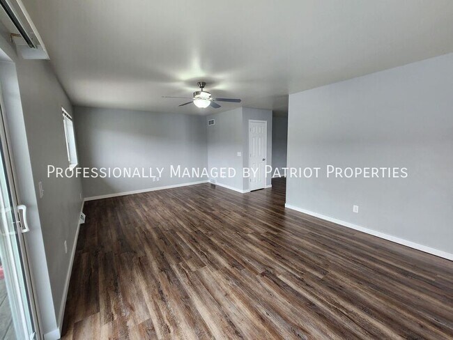 Building Photo - 319 Tall Grass Trail