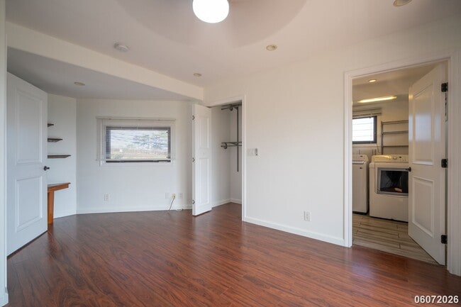 Building Photo - $3650.00 | 2bd/2.5ba Single Family Home in Halawa Heights