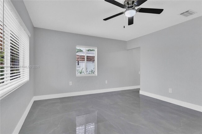 Building Photo - 51 SW 59th Ave