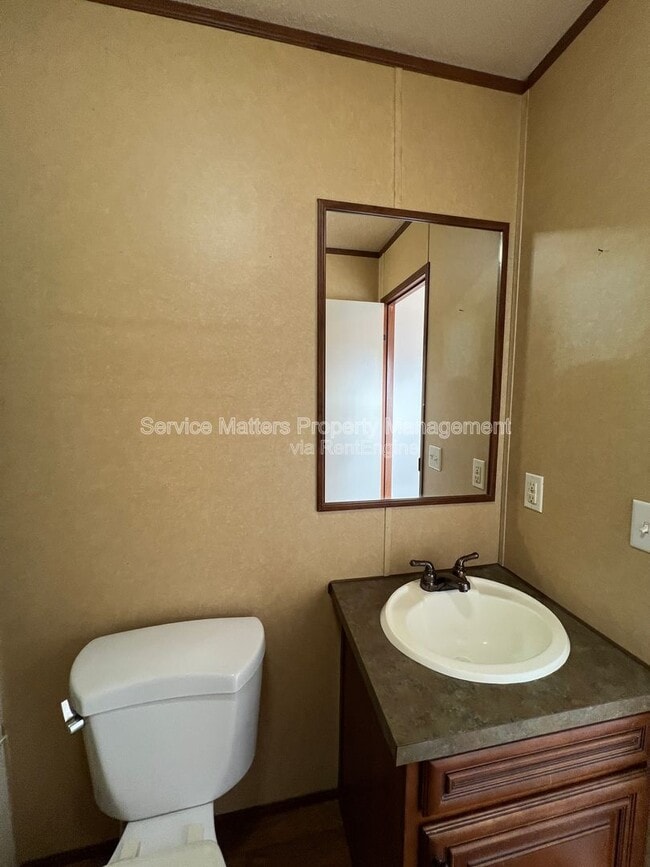 Building Photo - 4831 Douglas Dr