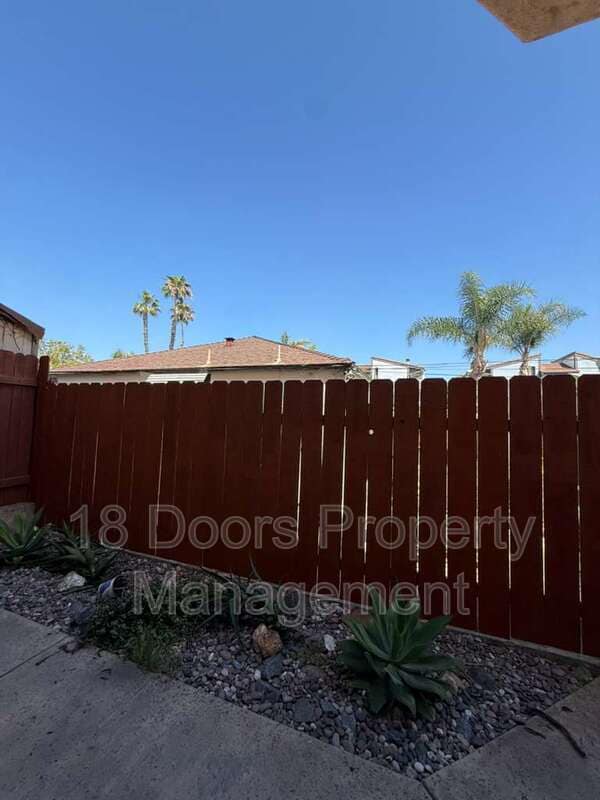 Building Photo - 1935 Felspar St