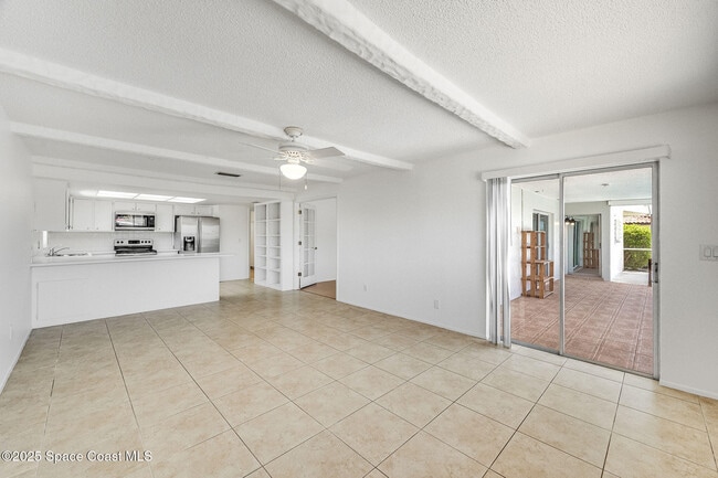 Building Photo - 443 Port Royal Blvd