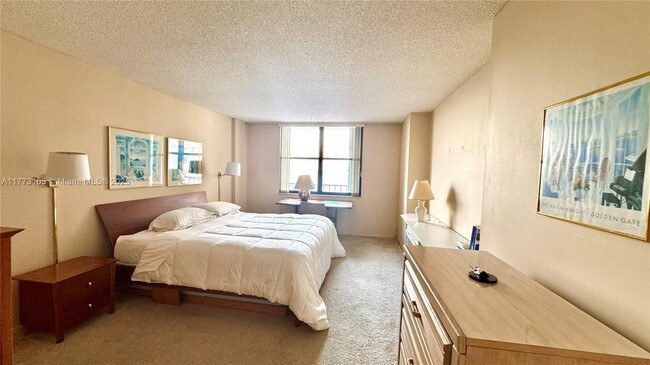Building Photo - 2401 S Ocean Dr