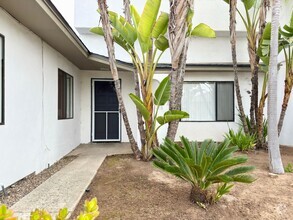 Building Photo - Spacious Lower Level w/ Yard and Garage!