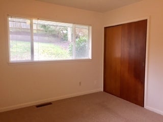 Building Photo - Classic Northgate Rambler