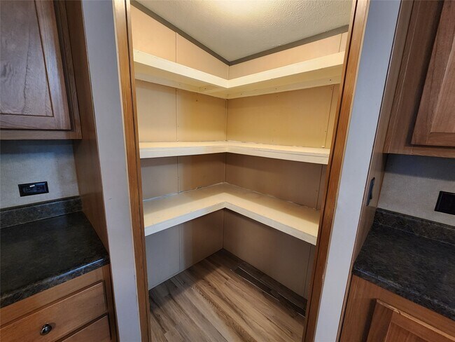 Building Photo - 19598 County Rd 2343