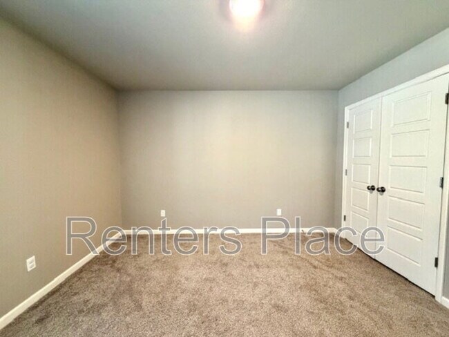 Building Photo - 780 E 139th Pl N