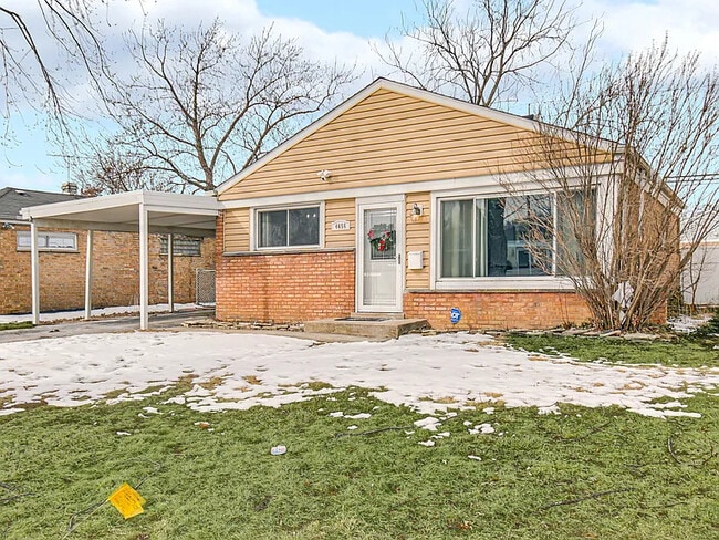 Building Photo - 46567 W 83rd St