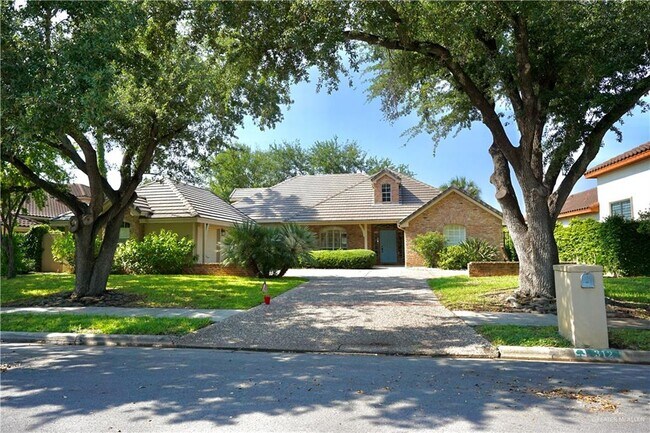 Primary Photo - 312 Condor Ave