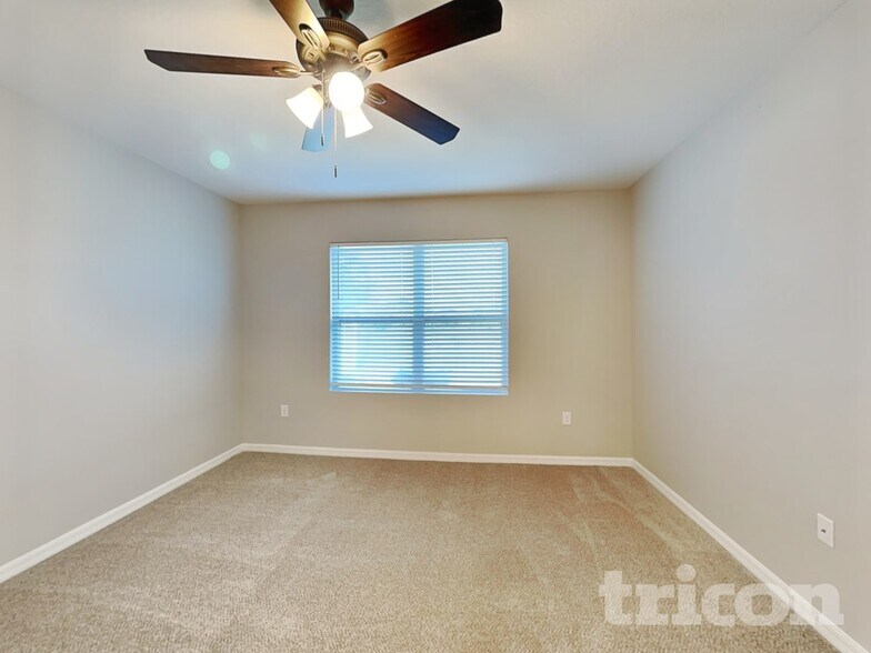 Building Photo - 5765 Arlington River Dr.